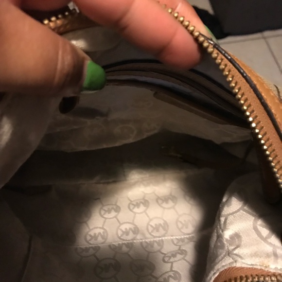 MK Bag - Picture 5 of 6